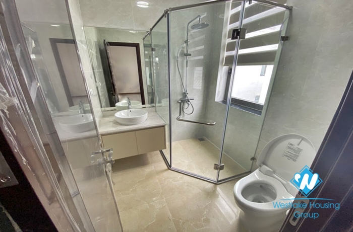Four bedroom house for rent in Vinhome Harmony